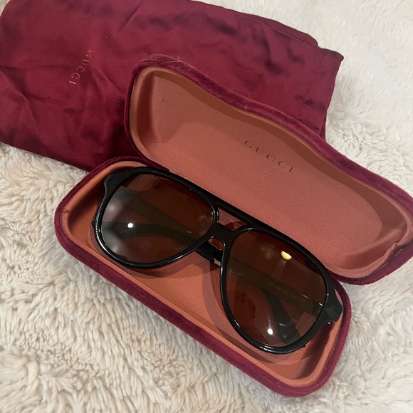 Gucci Sunglasses - Picture 1 of 8